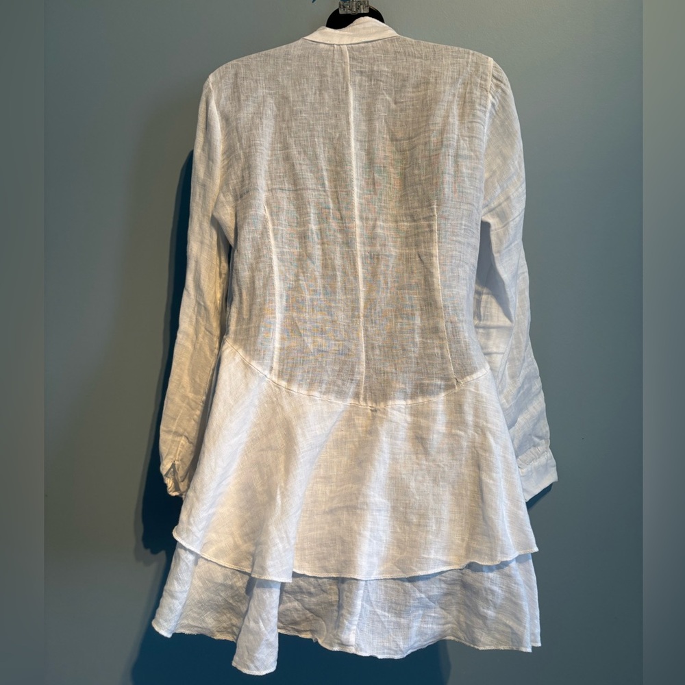 White Ruffled High-Low Button Down Shirt - Picture 5 of 9